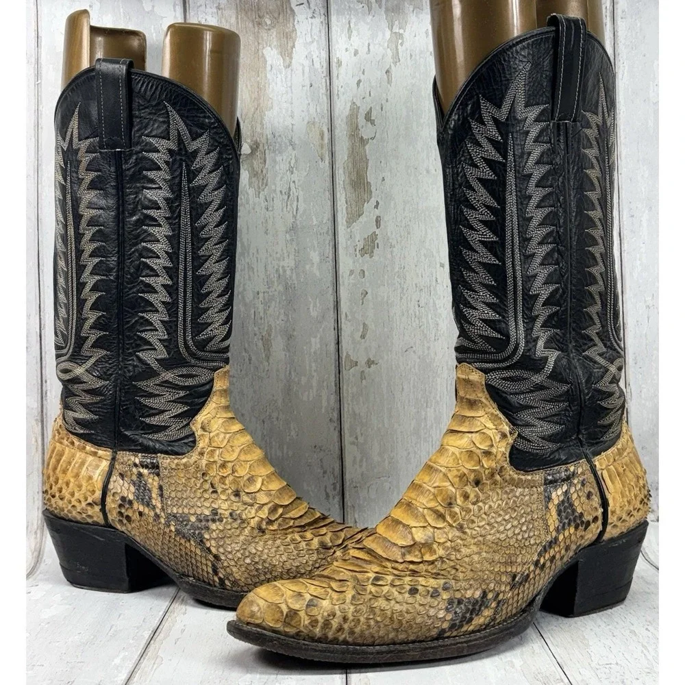 Cowtown vintage python